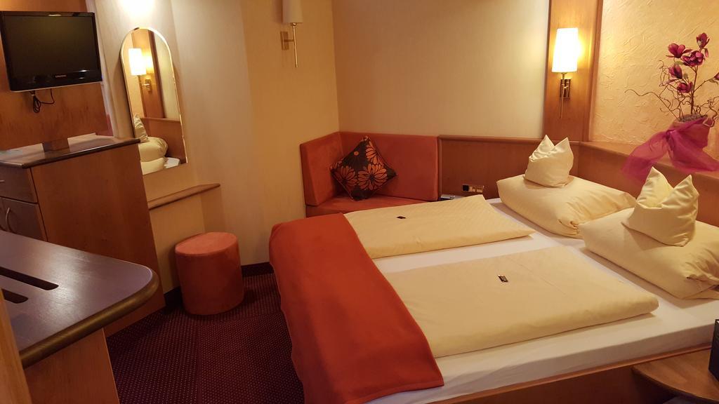Hotel Koch Bad Liebenzell Zimmer foto